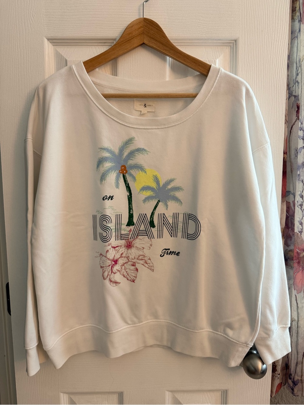 Lou & Grey White 'Island' Graphic Crewneck Sweatshirt